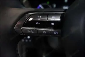 Mazda MX-30 Bild 12