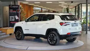Jeep Compass Bild 9