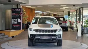 Jeep Compass Bild 2