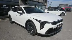Kia K4 Bild 3