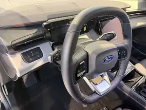 Ford Explorer Bild 17