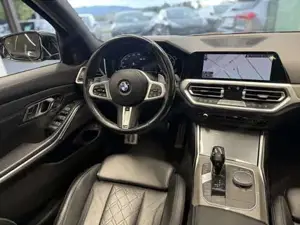 BMW 340 Bild 13