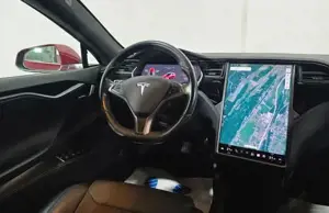 Tesla Model S Bild 6