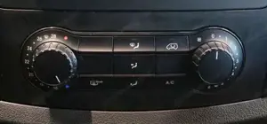 Mercedes-Benz  Bild 18