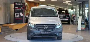Mercedes-Benz  Bild 2