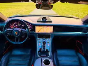 Porsche Panamera Bild 13