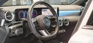 Mercedes-Benz A 180 Bild 11