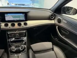 Mercedes-Benz E 300 Bild 14