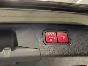 Mercedes-Benz E 300 Bild 18