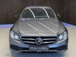 Mercedes-Benz E 300 Bild 3