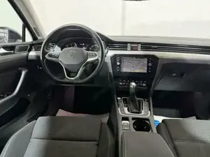 VW Passat Bild 7