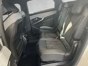 Peugeot 5008 Bild 7