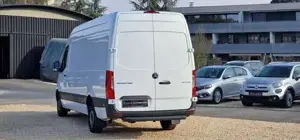 Mercedes-Benz  Bild 4