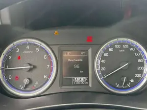 Suzuki SX4 Bild 9