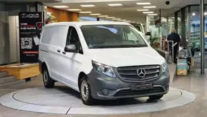 Mercedes-Benz  Bild 12