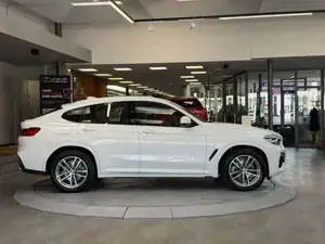 BMW X4 Bild 4
