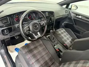 VW Golf Bild 7
