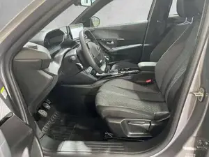 Peugeot 2008 Bild 6