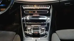 Mercedes-Benz E 200 Bild 20