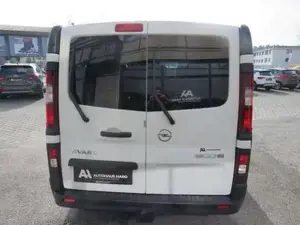 Opel Vivaro Bild 5