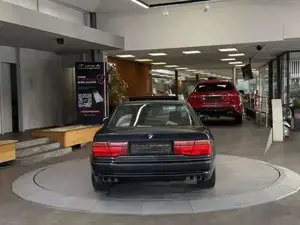 BMW 850 Bild 6