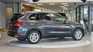 BMW X5 Bild 16