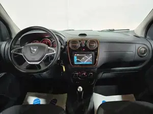 Dacia Lodgy Bild 7