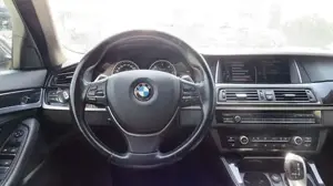 BMW 520 Bild 9