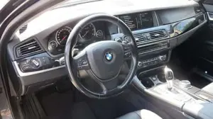 BMW 520 Bild 10