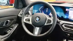 BMW 320 Bild 12