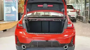 BMW 320 Bild 9