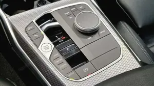 BMW 320 Bild 19