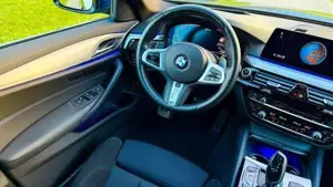 BMW 530 Bild 13