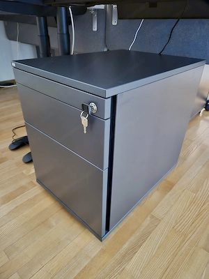 TOP ANGEBOT| Sedus Premium Arbeitsplatz-Set | Schreibtisch, Bürostuhl & Zubehör Bild 9