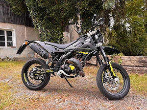 Kleinmotorrad   Moped Bild 3