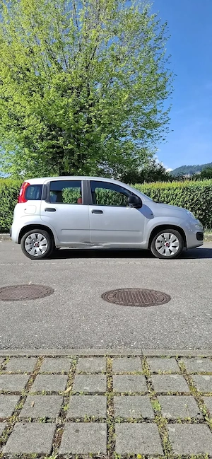 Fiat Panda 1.2 EasyJet, Benzin mit 69 PS  Bild 4