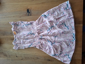 Mädchenkleid Gr. 104 Bild 3