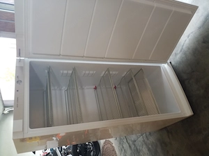 Verkaufe neuen Getränkekühlschrank  Bild 2