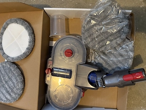 Dyson Nasswisch ansatz Bild 2