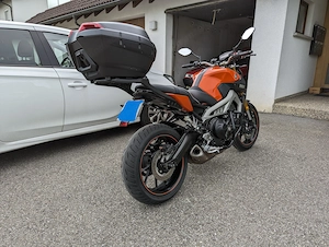 Yamaha MT-09, RN-29, blazing orange, top Zustand, viel Zubehör, wenig km  Bild 8