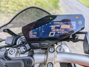 Yamaha MT-09, RN-29, blazing orange, top Zustand, viel Zubehör, wenig km  Bild 5