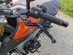 Yamaha MT-09, RN-29, blazing orange, top Zustand, viel Zubehör, wenig km  Bild 6