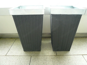 Pflanzkorb aus schwarzem Polyrattan, gebraucht Bild 2
