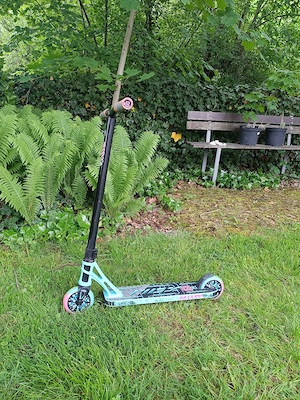 MGX stunt scooter türkis