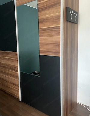 Schlafzimmerschrank