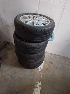 vw Felgen mit Reifen  Bild 4