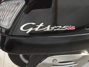 Vespa GTS 125 i.e Super Bild 3
