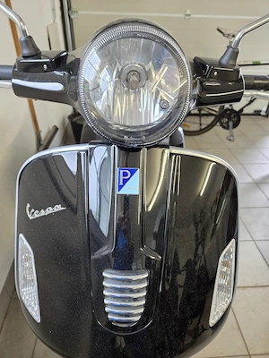 Vespa GTS 125 i.e Super Bild 2