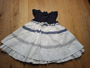 Italienisches Kleid 18 M. ca. Gr. 86