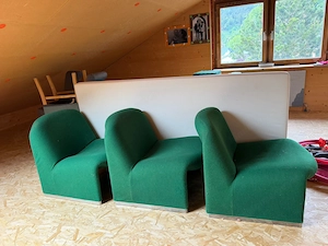 Drei Sessel aus Stoff Bild 2